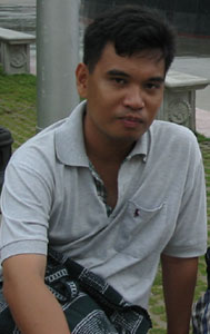 Me at Liwasang Bonifacio, 4 July 2002